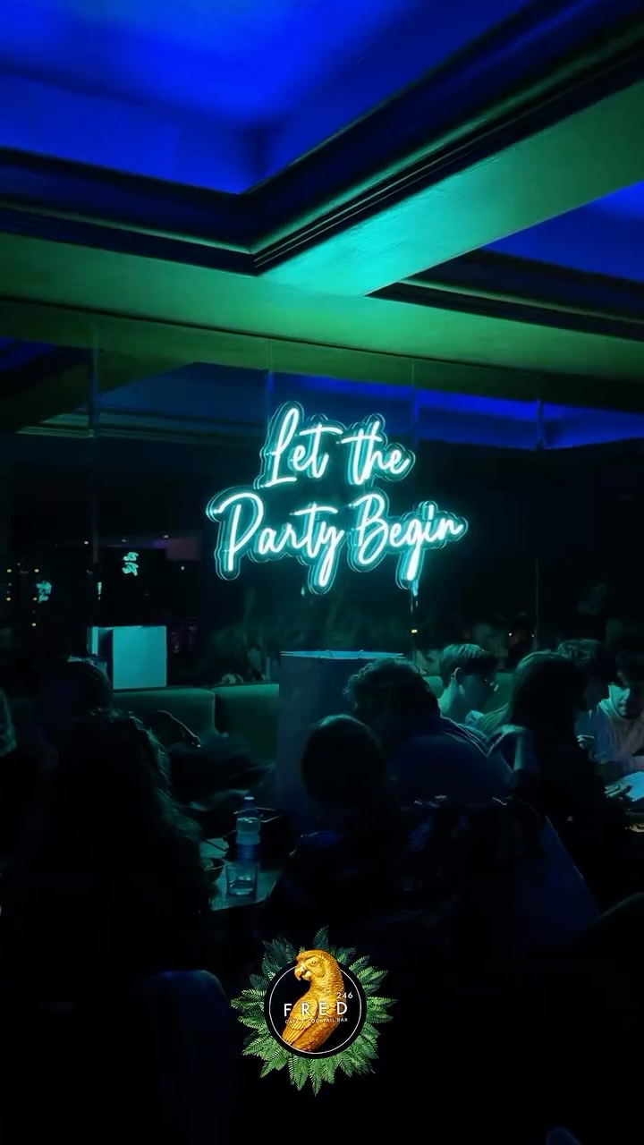 Sai che ogni serata da Fred Cafè è speciale?

Seguici per non perderti i nostri ...