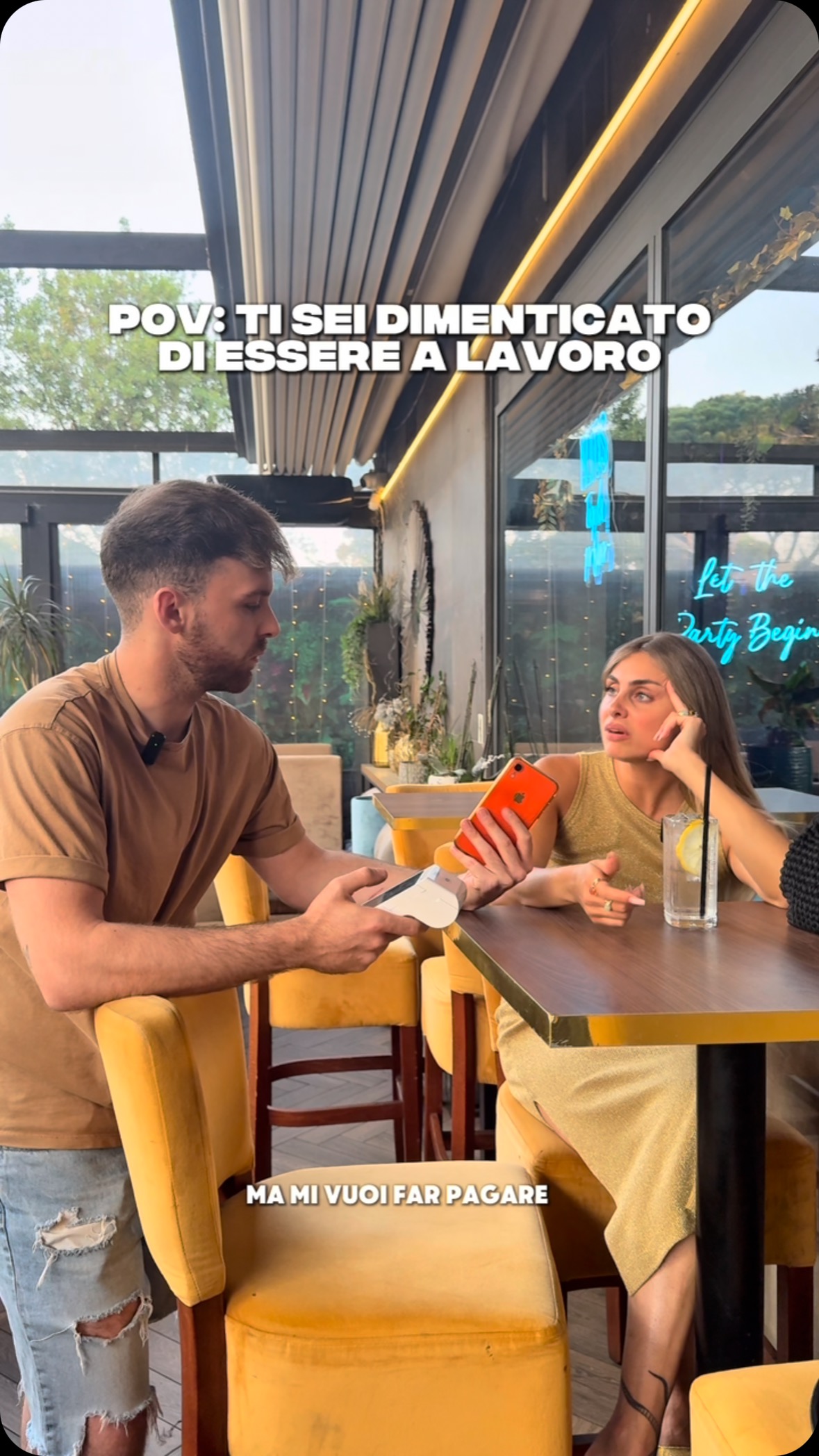 Si era un attimo distratto..

ci trovi tutti i giorni in Viale Gorgia di Leontin...