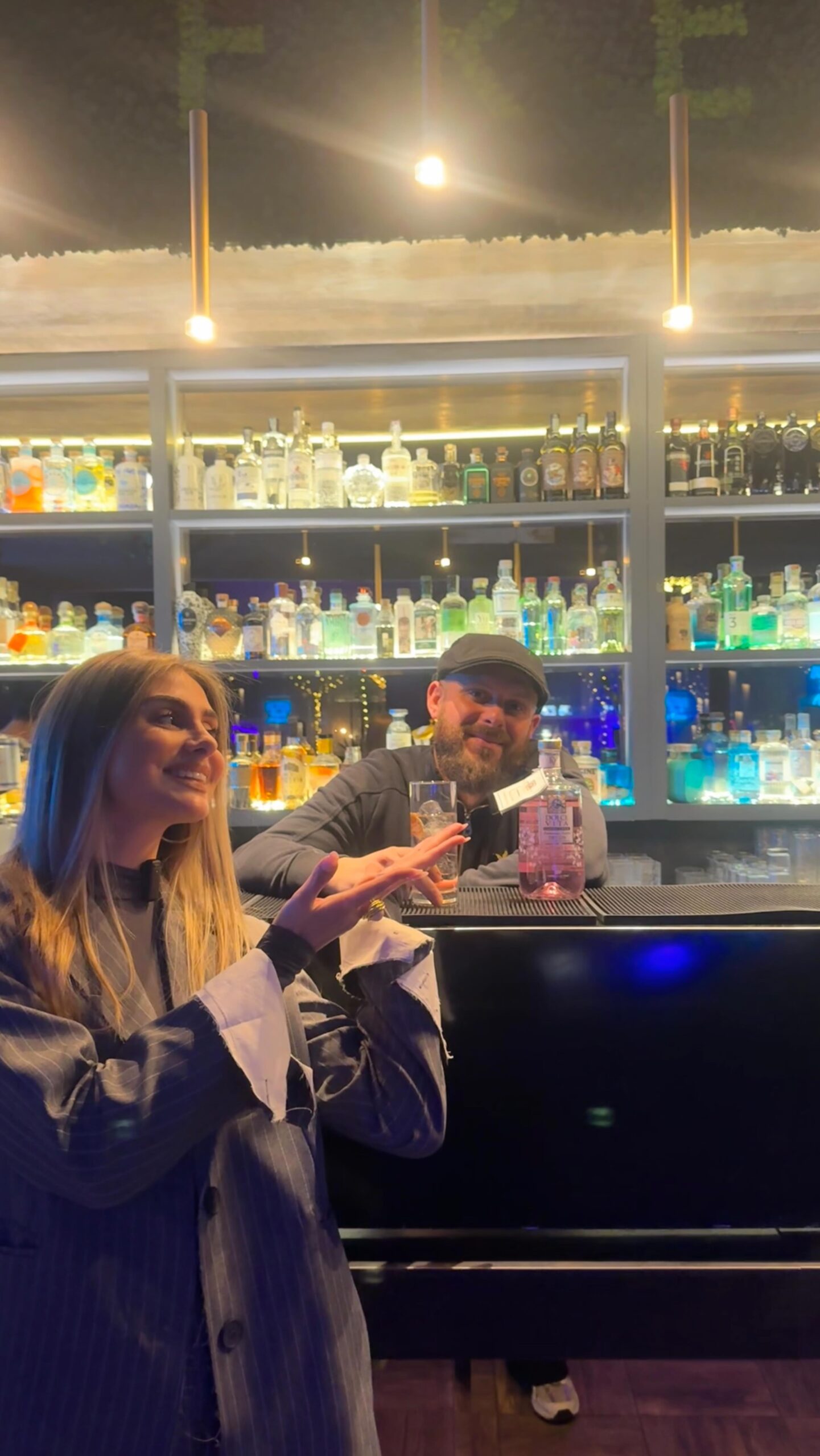 Non l’ha presa bene

Viale gorgia di leontini,6 

#fred246 #restaurant #cocktail...