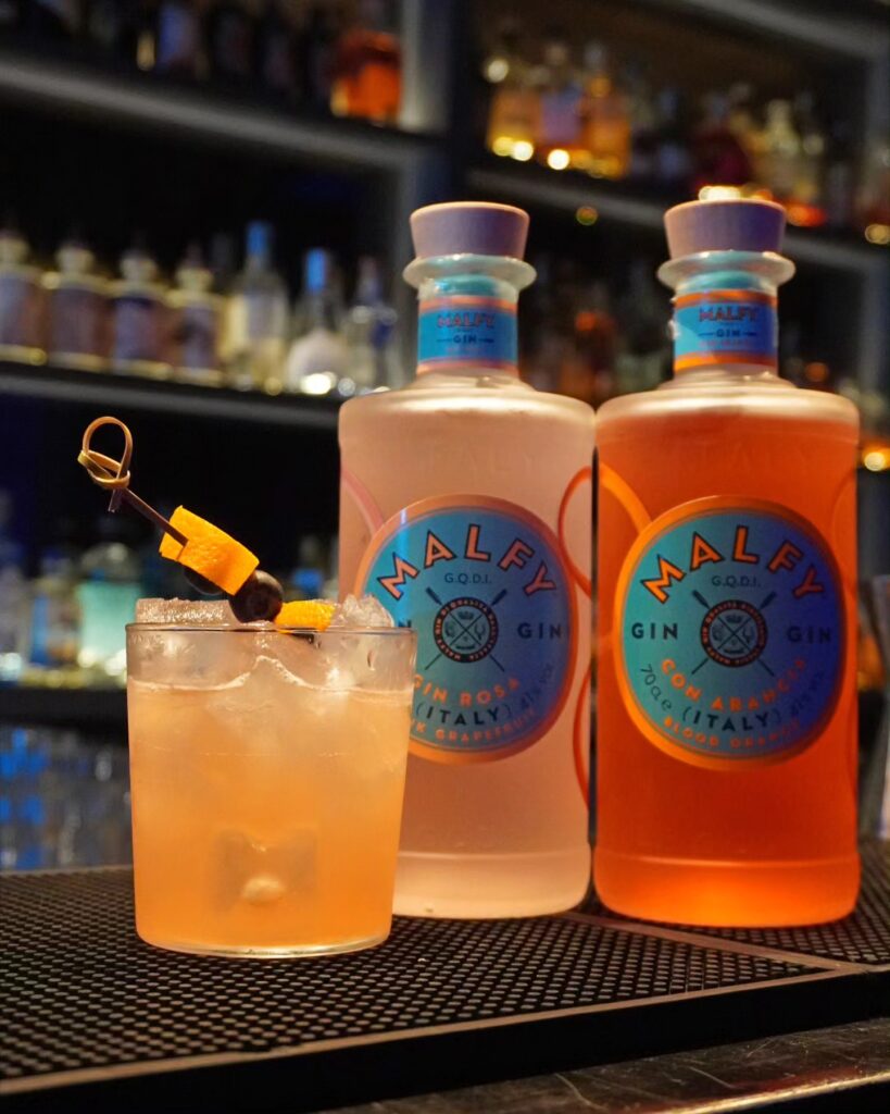 Tra la nostra ampia collezione di Gin non può mai mancare Gin Malfy, l'ideale pe...