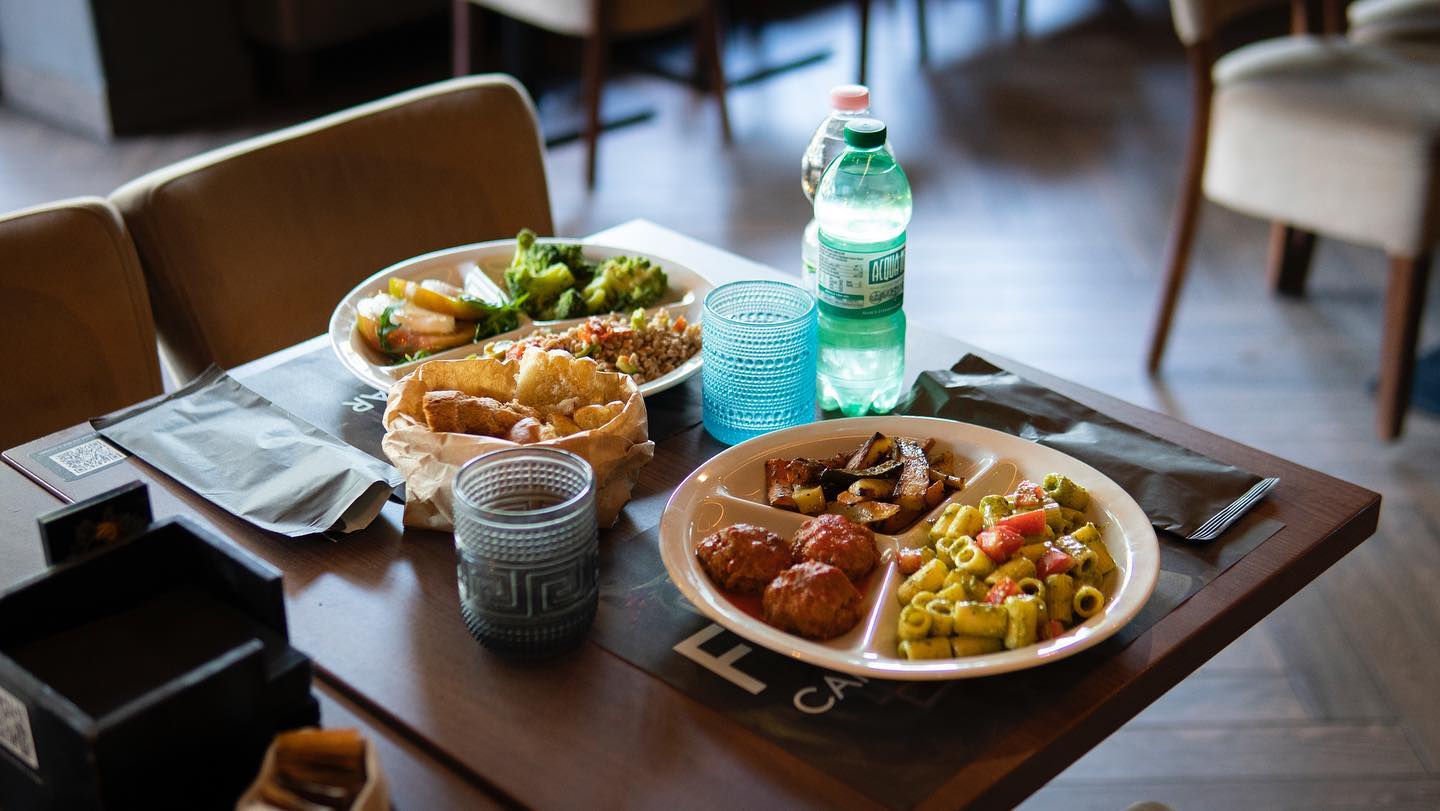 Il nostro speciale tris 
A SOLO 10€
Primo, secondo e contorno.
tavola calda a pr...