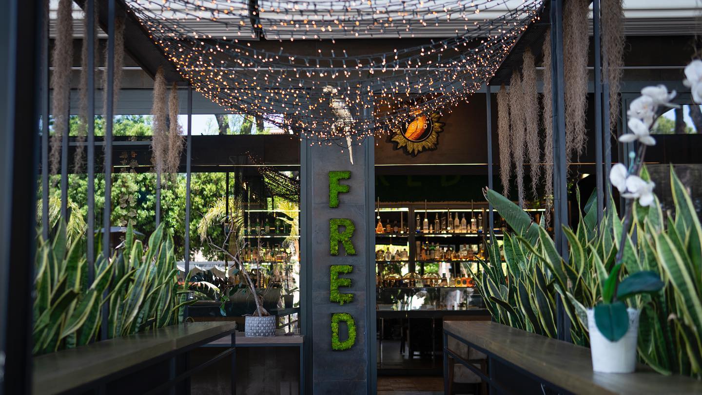 aperti tutti i giorni 
per info e prenotazioni chiamare al nostro numero fisso :...