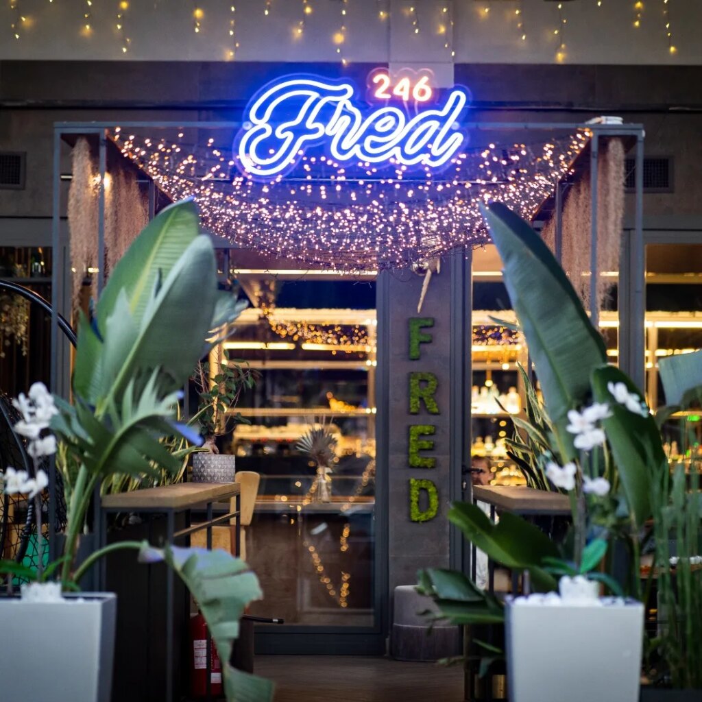 FRED 246 a Casal Palocco.
Eleganza e cura dei dettagli,
Qualità ed esperienza,
A...