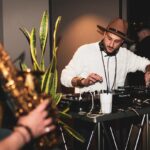 Vi aspettiamo tutte le sere con tante novità!

Cocktail bar • dinner • music 

v…