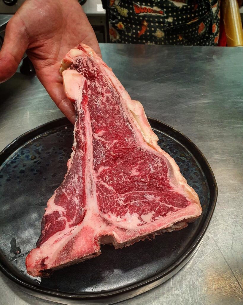 T-bone piemontese #Fred246cafe #meat #lunch #dinner #afterdinner #cocktailbar #b...