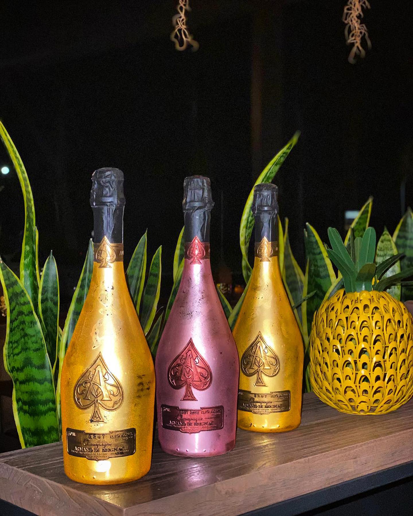 #Fred246cafe 
#ArmandDeBrignac...
