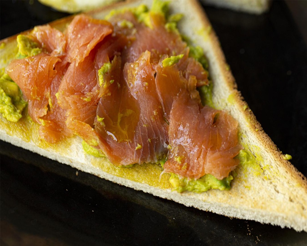 Una colazione diversa dal solito, ogni tanto fa bene cambiare  Prova i toast con...