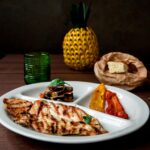 Pranzo Light: Petto di pollo alla piastra, melanzane e peperoni di contorno 
#Fr…