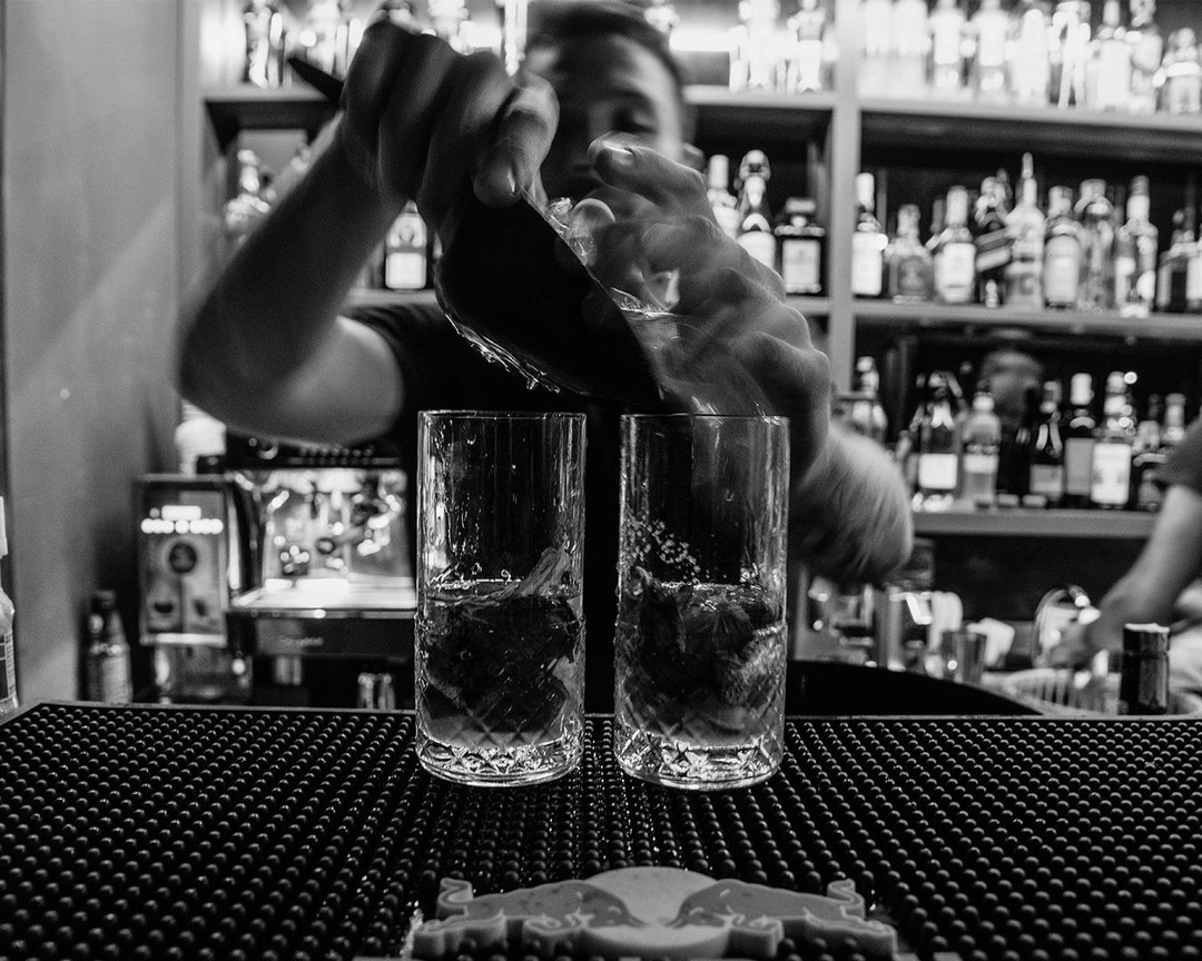 Serata movimentata? Stay Hydrate  #Fred246cafe...
