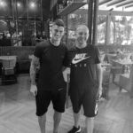 Ogni giorno un campione viene da Fred  oggi per l’aperitivo @diegoperotti_10…